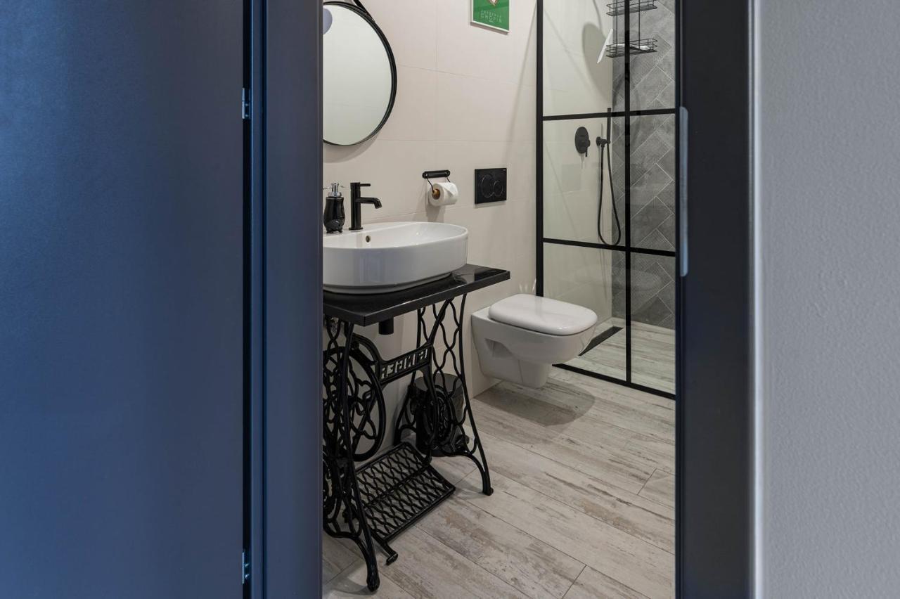 Apartamenty Kamienica Sieradz Exterior foto